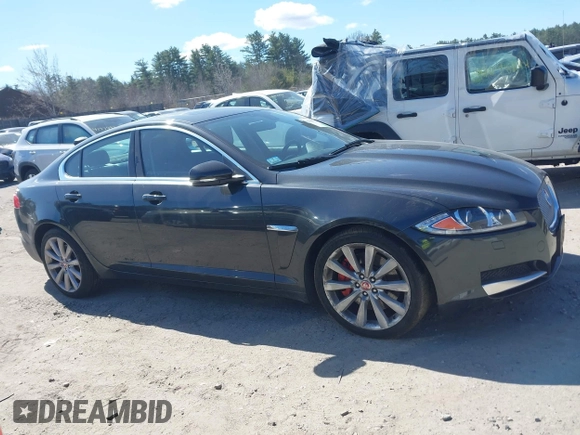2014 Jaguar XF V6 SC with VIN SAJWJ0EF9E8U31032, listed as a IAAI auction lot 42046036 with 118,927 mi miles. Bid and sale history available at carsss.com. Image 13.