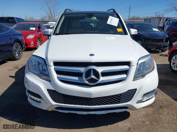 2014 Mercedes-Benz GLK-Class GLK 350 with VIN WDCGG8JB8EG309801, listed as a IAAI auction lot 41705312 with NaN miles. Bid and sale history available at carsss.com. Image 12.