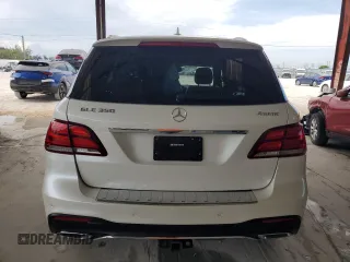 2018 Mercedes-Benz GLE 350 z VIN 4JGDA5JB3JB174917, wystawiony jako Copart lot #58404865 z przebiegiem 42 337 mil mil oraz Szkoda całkowita • Salvage title. Historia ofert i sprzedaży dostępna na DreamBid. Obrazek 6.