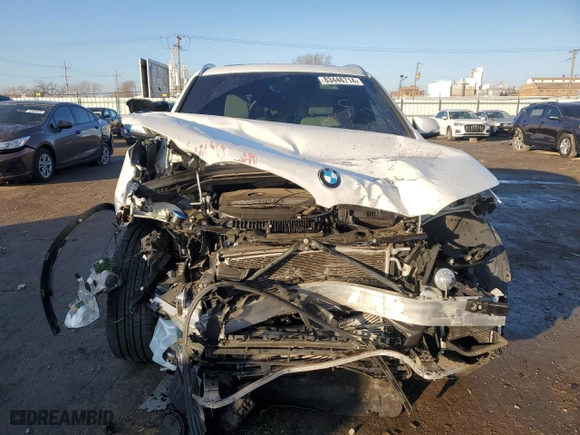 2022 BMW X1 xDrive28i with VIN WBXJG9C00N5V20325, listed as a Copart auction lot 83446714 with 46,270 mi miles and Salvage Title. Bid and sale history available at carsss.com. Image 5.