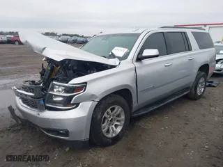 2019 Chevrolet Suburban LT with VIN 1GNSKHKC6KR278755, listed as a IAAI auction lot 41547171 with 1 mi miles. Bid and sale history available at carsss.com. Image 17.