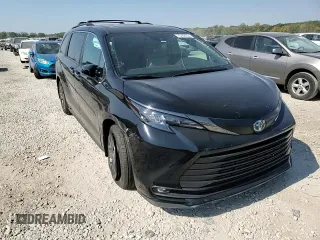 2024 Toyota Sienna LE with VIN 5TDCSKFC7RS130811, listed as a Copart auction lot 75768254 with 7,656 mi miles and Salvage Title. Bid and sale history available at carsss.com. Image 11.