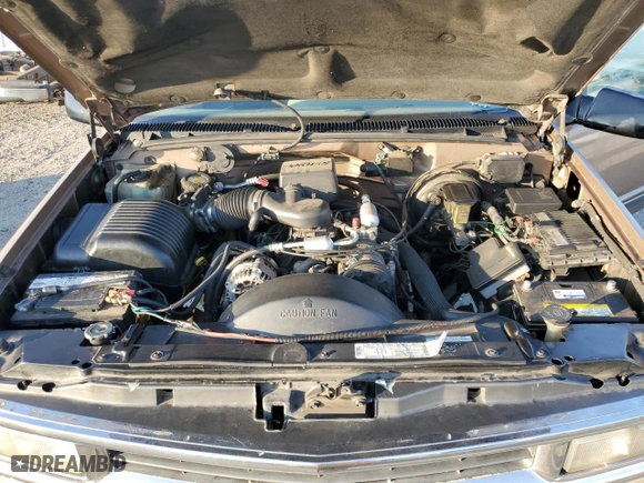 1996 Chevrolet Tahoe with VIN 1GNEK13R2TJ354351, listed as a Copart auction lot 43276385 with 2,526,567 mi miles and Salvage Title. Bid and sale history available at carsss.com. Image 11.