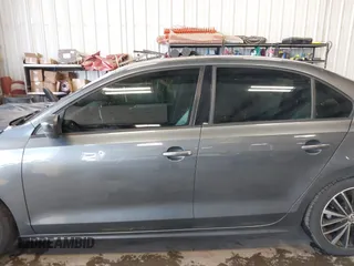 2016 Volkswagen Jetta Sport z VIN 3VWD17AJ8GM410208, wystawiony jako IAAI lot #42237019 z przebiegiem 67 137 mil mil oraz . Historia ofert i sprzedaży dostępna na DreamBid. Obrazek 14.