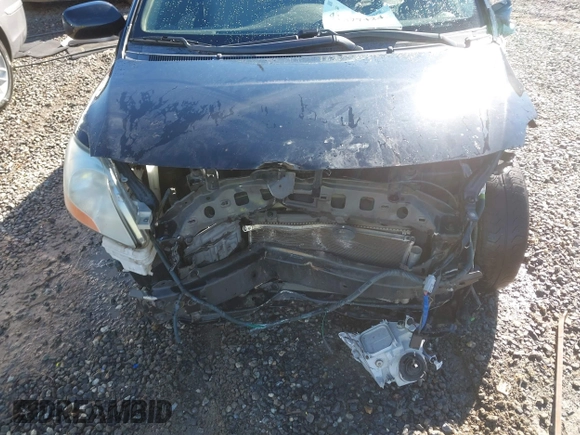 2007 Toyota Yaris with VIN JTDBT923971098915, listed as a IAAI auction lot 41577424 with 234,959 mi miles. Bid and sale history available at carsss.com. Image 6.