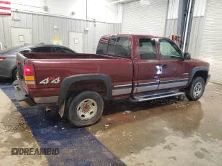 2002 Chevrolet Silverado 2500 LS z VIN 1GCGK29U02Z128649, wystawiony jako Copart lot #52133255 z przebiegiem 207 650 mil mil oraz Czysty tytuł • Clean title. Historia ofert i sprzedaży dostępna na DreamBid. Obrazek 3.