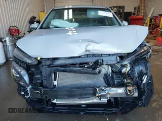 2022 Hyundai Kona SE with VIN KM8K2CAB2NU759376, listed as a IAAI auction lot 41645652 with 34,729 mi miles. Bid and sale history available at carsss.com. Image 13.