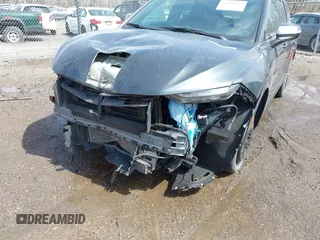 2019 Chevrolet Blazer RS z VIN 3GNKBERS0KS694793, wystawiony jako IAAI lot #41946992 z przebiegiem 40 313 mil mil oraz . Historia ofert i sprzedaży dostępna na DreamBid. Obrazek 6.