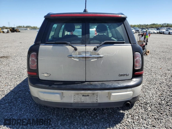 2011 MINI Clubman z VIN WMWZF3C53BT188932, wystawiony jako Copart lot #47618795 z przebiegiem Nie podano mil oraz Szkoda całkowita • Salvage title. Historia ofert i sprzedaży dostępna na DreamBid. Obrazek 6.