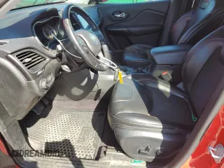 2019 Jeep Cherokee Trailhawk with VIN 1C4PJMBX2KD147090, listed as a Copart auction lot 52435815 with 101,043 mi miles and Salvage Title. Bid and sale history available at DreamBid. Image 7.