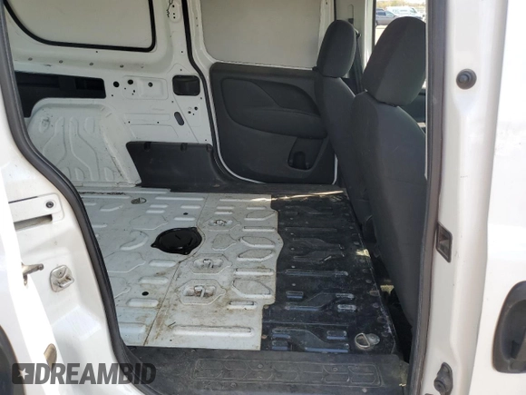 2018 Ram ProMaster City Cargo Tradesman z VIN ZFBERFAB6J6J72372, wystawiony jako Copart lot #55621575 z przebiegiem 29 700 mil mil oraz Szkoda całkowita • Salvage title. Historia ofert i sprzedaży dostępna na DreamBid. Obrazek 11.