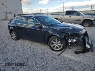 2017 Volvo V60 Premier with VIN YV140MSK5H1359478, listed as a Copart auction lot 80969364 with 0 mi miles and Salvage Title. Bid and sale history available at carsss.com. Image 4.