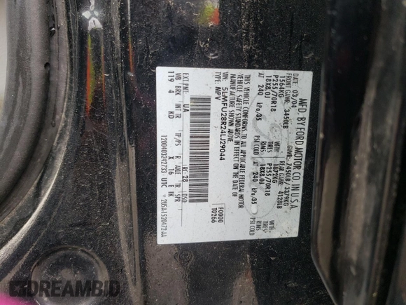 2004 Lincoln Navigator Luxury with VIN 5LMFU28R24LJ29044, listed as a Copart auction lot 55731515 with 240,566 mi miles and Salvage title. Bid and sale history available at DreamBid. Image 13.