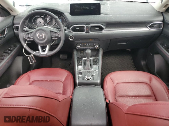 2024 Mazda CX-5 S Carbon Edition z VIN JM3KFBCL0R0446324, wystawiony jako Copart lot #54892965 z przebiegiem 17 146 mil mil oraz Szkoda całkowita • Salvage title. Historia ofert i sprzedaży dostępna na DreamBid. Obrazek 8.