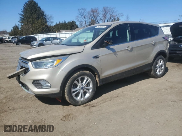 2017 Ford Escape SE with VIN 1FMCU0GD1HUE86831, listed as a Copart auction lot 46753205 with 43,709 mi miles and Salvage Title. Bid and sale history available at carsss.com. Image 1.