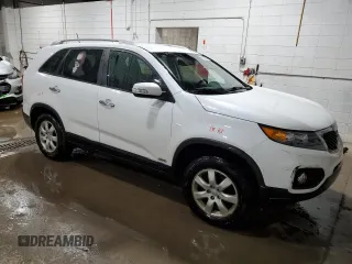 2012 Kia Sorento LX with VIN 5XYKTCA64CG301745, listed as a Copart auction lot 82380944 with 131,528 mi miles and Clean Title. Bid and sale history available at DreamBid. Image 4.