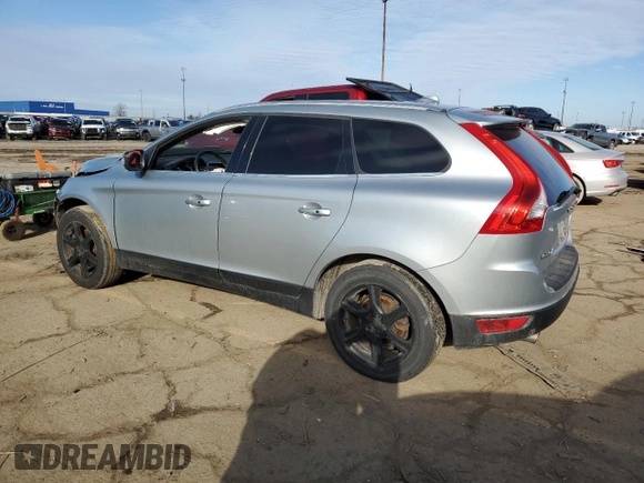 2013 Volvo XC60 T6 z VIN YV4902DZ4D2409931, wystawiony jako Copart lot #48111015 z przebiegiem 175 600 mil mil oraz Szkoda całkowita • Salvage title. Historia ofert i sprzedaży dostępna na DreamBid. Obrazek 2.