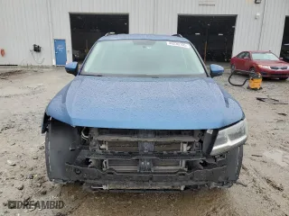 2018 Volkswagen Tiguan S with VIN 3VV1B7AX4JM098016, listed as a Copart auction lot 46230155 with 210,440 mi miles and Salvage Title. Bid and sale history available at carsss.com. Image 5.