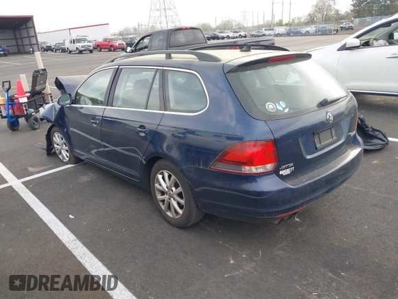 2013 Volkswagen Jetta SportWagen SE w/Sunroof with VIN 3VWPP7AJ7DM670509, listed as a IAAI auction lot 41887876 with 1 mi miles. Bid and sale history available at carsss.com. Image 3.