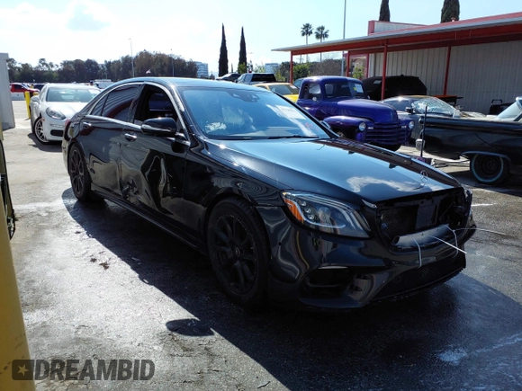 2020 Mercedes-Benz S-Class S 560 with VIN W1KUG8DB0LA560449, listed as a IAAI auction lot 41120552 with 121,855 mi miles. Bid and sale history available at carsss.com. Image 1.