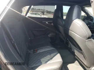 2020 Audi SQ8 z VIN WA1CWAF19LD026900, wystawiony jako Copart lot #62258333 z przebiegiem 35 347 mil mil oraz . Historia ofert i sprzedaży dostępna na DreamBid. Obrazek 11.