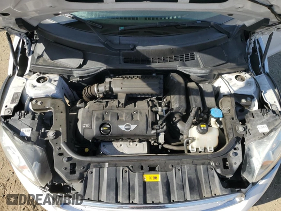 2016 MINI Countryman with VIN WMWZB3C50GWR49868, listed as a Copart auction lot 45771525 with 107,823 mi miles and Salvage title. Bid and sale history available at DreamBid. Image 12.