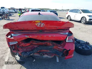 2021 Hyundai Elantra SEL with VIN 5NPLS4AG7MH005232, listed as a IAAI auction lot 41443961 with 58,175 mi miles. Bid and sale history available at carsss.com. Image 17.