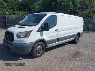 2016 Ford Transit Cargo z VIN 1FTBW2YG0GKB07293, wystawiony jako IAAI lot #42577905 z przebiegiem 155 324 mil mil oraz . Historia ofert i sprzedaży dostępna na DreamBid. Obrazek 2.
