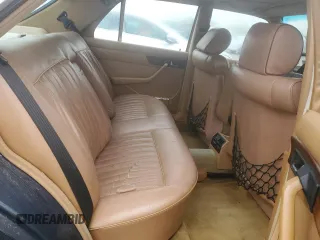 1983 Mercedes-Benz 300 with VIN WDBCB20AXDB049257, listed as a Copart auction lot 72713274 with 91,616 mi miles and Clean Title. Bid and sale history available at carsss.com. Image 10.