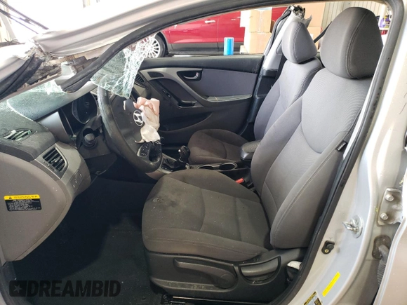 2014 Hyundai Elantra SE z VIN KMHDH4AE5EU164707, wystawiony jako Copart lot #57222345 z przebiegiem Nie podano mil oraz Szkoda całkowita • Salvage title. Historia ofert i sprzedaży dostępna na DreamBid. Obrazek 7.
