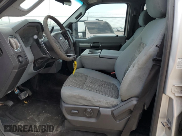 2013 Ford F-350 Platinum z VIN 1FT8W3BT5DEB03675, wystawiony jako Copart lot #46358415 z przebiegiem 293 955 mil mil oraz Czysty tytuł • Clean title. Historia ofert i sprzedaży dostępna na DreamBid. Obrazek 7.