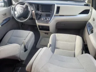 2019 Toyota Sienna L with VIN 5TDZZ3DC4KS976558, listed as a Copart auction lot 47475805 with 55,488 mi miles and Non Repairable. Bid and sale history available at carsss.com. Image 8.