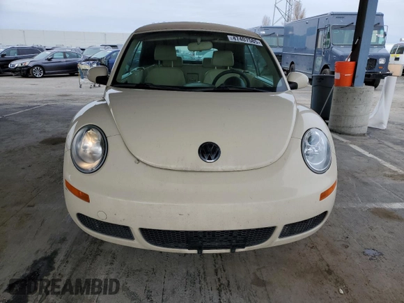 2007 Volkswagen Beetle with VIN 3VWRG31Y47M409230, listed as a Copart auction lot 47407585 with 190,944 mi miles and Clean title. Bid and sale history available at DreamBid. Image 5.
