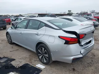 2022 Nissan Altima SV with VIN 1N4BL4DW2NN336027, listed as a IAAI auction lot 41647222 with 115,865 mi miles and . Bid and sale history available at DreamBid. Image 3.