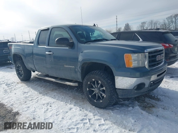 2011 GMC Sierra 1500 with VIN 1GTR2VE31BZ302820, listed as a IAAI auction lot 41320623 with 207,772 mi miles and . Bid and sale history available at DreamBid. Image 1.