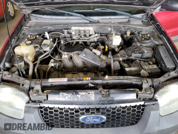 2005 Ford Escape XLT with VIN 1FMYU931X5KE17875, listed as a Copart auction lot 67502114 with 131,303 mi miles and Salvage Title. Bid and sale history available at carsss.com. Image 12.