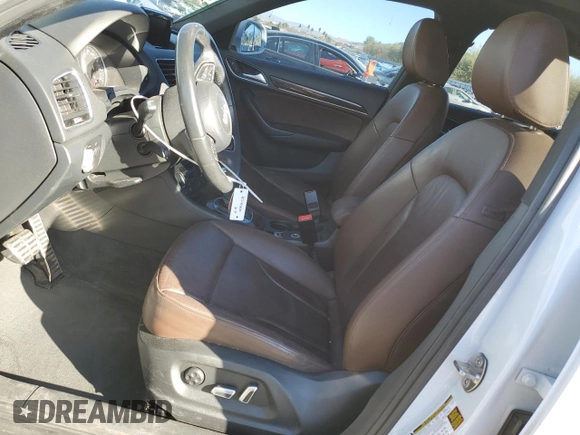 2017 Audi Q3 Premium Plus with VIN WA1HCCFS8HR011026, listed as a Copart auction lot 88106125 with 86,257 mi miles and Salvage title. Bid and sale history available at DreamBid. Image 7.