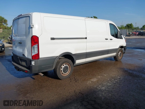 2021 Ford Transit Cargo with VIN 1FTBR1Y82MKA53386, listed as a IAAI auction lot 42058972 with 98,677 mi miles. Bid and sale history available at carsss.com. Image 4.