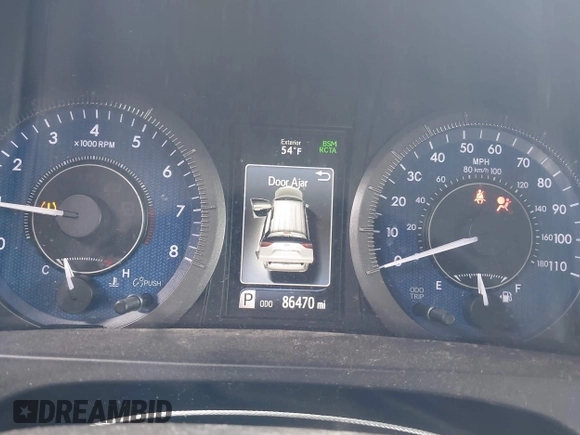 2019 Toyota Sienna XLE Auto Access Seat with VIN 5TDYZ3DC1KS002323, listed as a IAAI auction lot 41677879 with 86,470 mi miles. Bid and sale history available at carsss.com. Image 7.