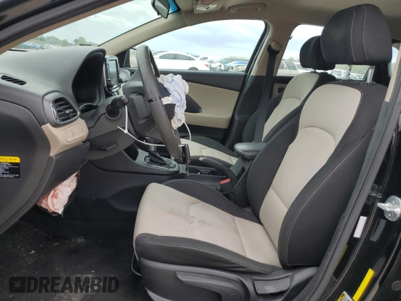 2018 Hyundai Elantra GT with VIN KMHH35LE6JU016384, listed as a Copart auction lot 71942554 with 98,488 mi miles and Non Repairable. Bid and sale history available at carsss.com. Image 7.