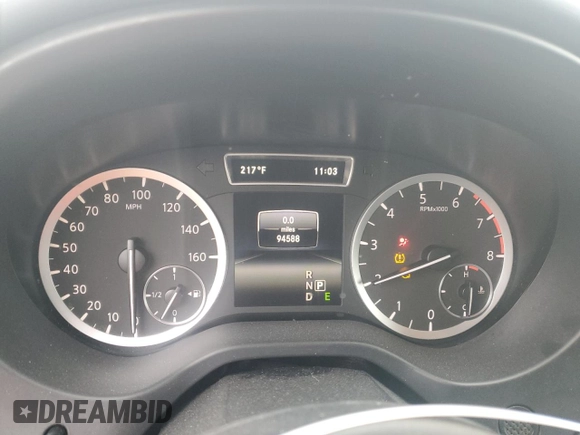 2018 Infiniti QX30 Premium with VIN SJKCH5CR7JA049931, listed as a Copart auction lot 52024955 with 94,588 mi miles and Clean title. Bid and sale history available at DreamBid. Image 9.