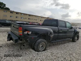 2005 Chevrolet Silverado 3500 DRW LT with VIN 1GCJK33265F908745, listed as a Copart auction lot 76309194 with 214,080 mi miles and Salvage Title. Bid and sale history available at carsss.com. Image 3.