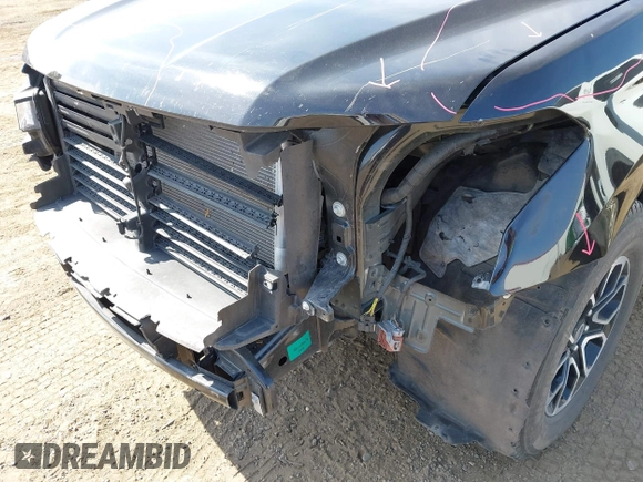 2024 Ford Expedition XLT with VIN 1FMJU1H83REA52243, listed as a IAAI auction lot 42510742 with 33,284 mi miles and . Bid and sale history available at DreamBid. Image 6.