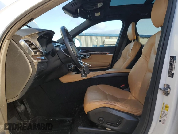 2018 Volvo XC90 Momentum with VIN YV4A22PK5J1375683, listed as a Copart auction lot 51407415 with 71,683 mi miles and Salvage Title. Bid and sale history available at DreamBid. Image 7.