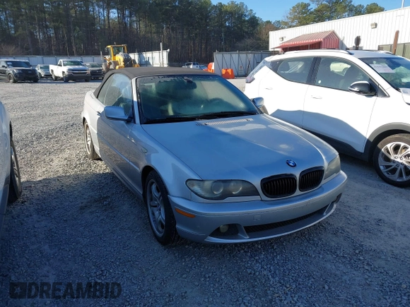 2006 BMW 3 Series 330Ci with VIN WBABW53476PZ43003, listed as a IAAI auction lot 41636507 with 328,638 mi miles. Bid and sale history available at carsss.com. Image 1.