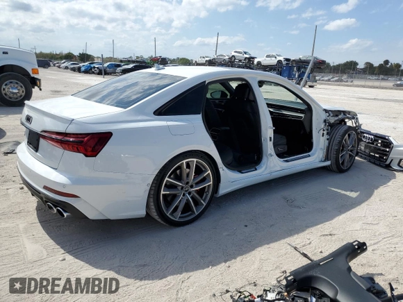2021 Audi S6 Prestige z VIN WAUFFAF28MN080144, wystawiony jako Copart lot #50894374 z przebiegiem 24 404 mil mil oraz . Historia ofert i sprzedaży dostępna na DreamBid. Obrazek 3.