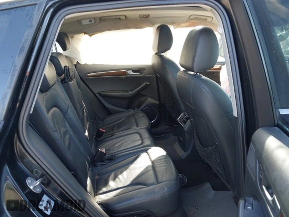 2010 Audi Q5 Premium Plus with VIN WA1LKAFP5AA101025, listed as a IAAI auction lot 42512441 with Not provided miles and . Bid and sale history available at DreamBid. Image 8.
