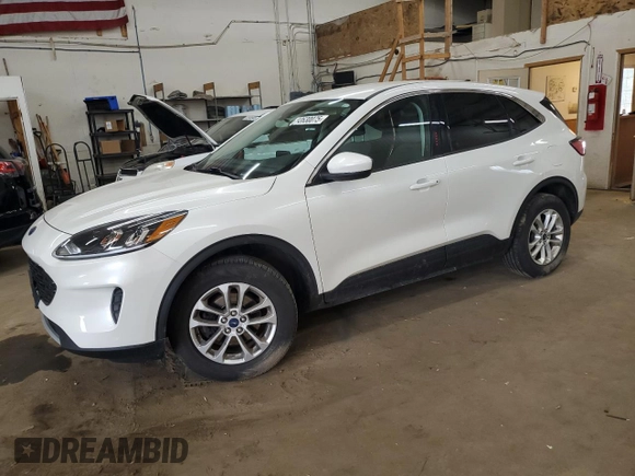 2021 Ford Escape SE with VIN 1FMCU9G62MUA50568, listed as a Copart auction lot 52630075 with 136,852 mi miles and Salvage Title. Bid and sale history available at carsss.com. Image 1.