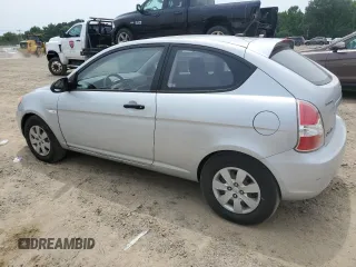 2009 Hyundai Accent GS z VIN KMHCM36C89U119615, wystawiony jako Copart lot #60686265 z przebiegiem 106 778 mil mil oraz Czysty tytuł • Clean title. Historia ofert i sprzedaży dostępna na DreamBid. Obrazek 2.
