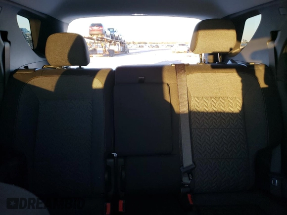 2024 Chevrolet Equinox LT with VIN 3GNAXKEG8RL204098, listed as a Copart auction lot 80752444 with 5,340 mi miles and Clean Title. Bid and sale history available at DreamBid. Image 10.